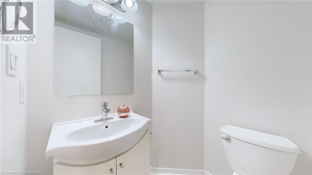 5550 Bollington Drive, Mississauga, Ontario  L5V 2H4 - Photo 12 - 40740922