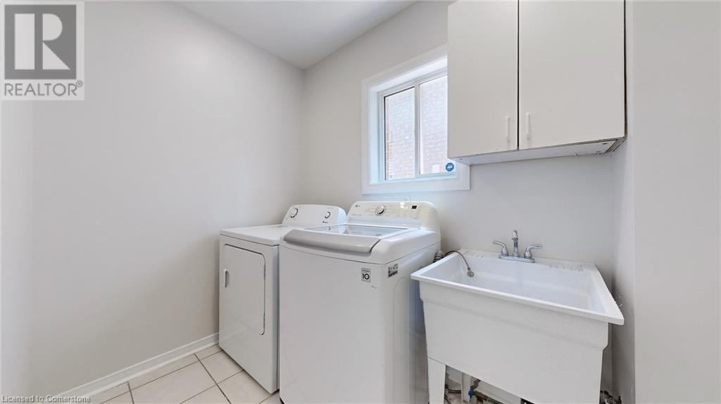 5550 Bollington Drive, Mississauga, Ontario  L5V 2H4 - Photo 13 - 40740922