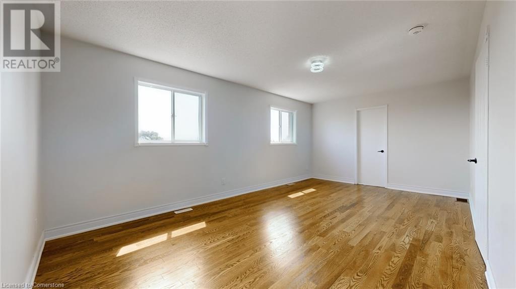 5550 Bollington Drive, Mississauga, Ontario  L5V 2H4 - Photo 18 - 40740922