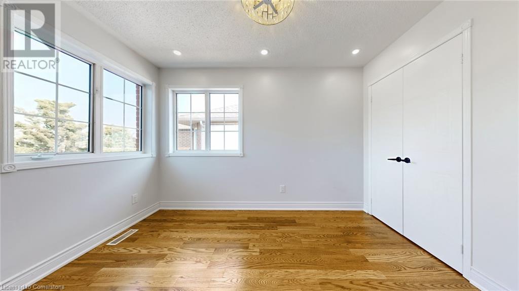 5550 Bollington Drive, Mississauga, Ontario  L5V 2H4 - Photo 26 - 40740922