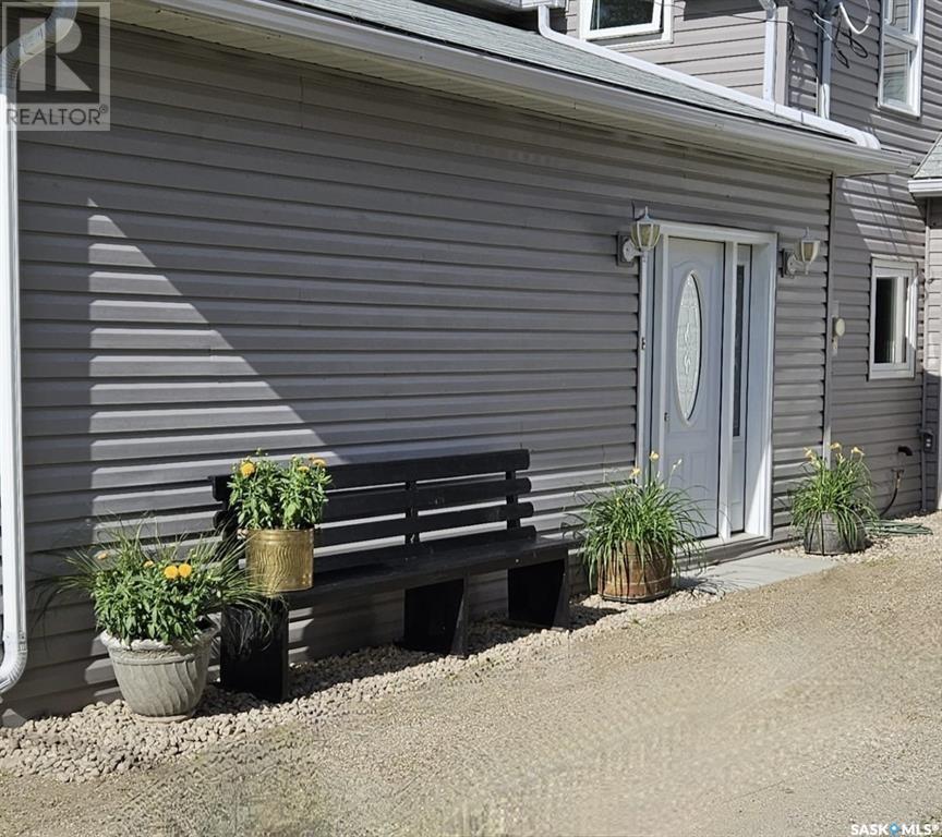 507 Pheasant Street, Grenfell, Saskatchewan  S0G 2B0 - Photo 3 - SK999659
