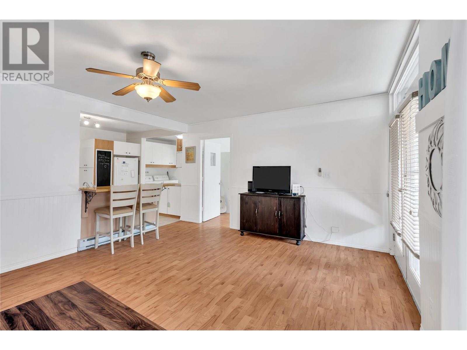 616 Burns Street, Penticton, British Columbia  V2A 4X3 - Photo 11 - 10352091