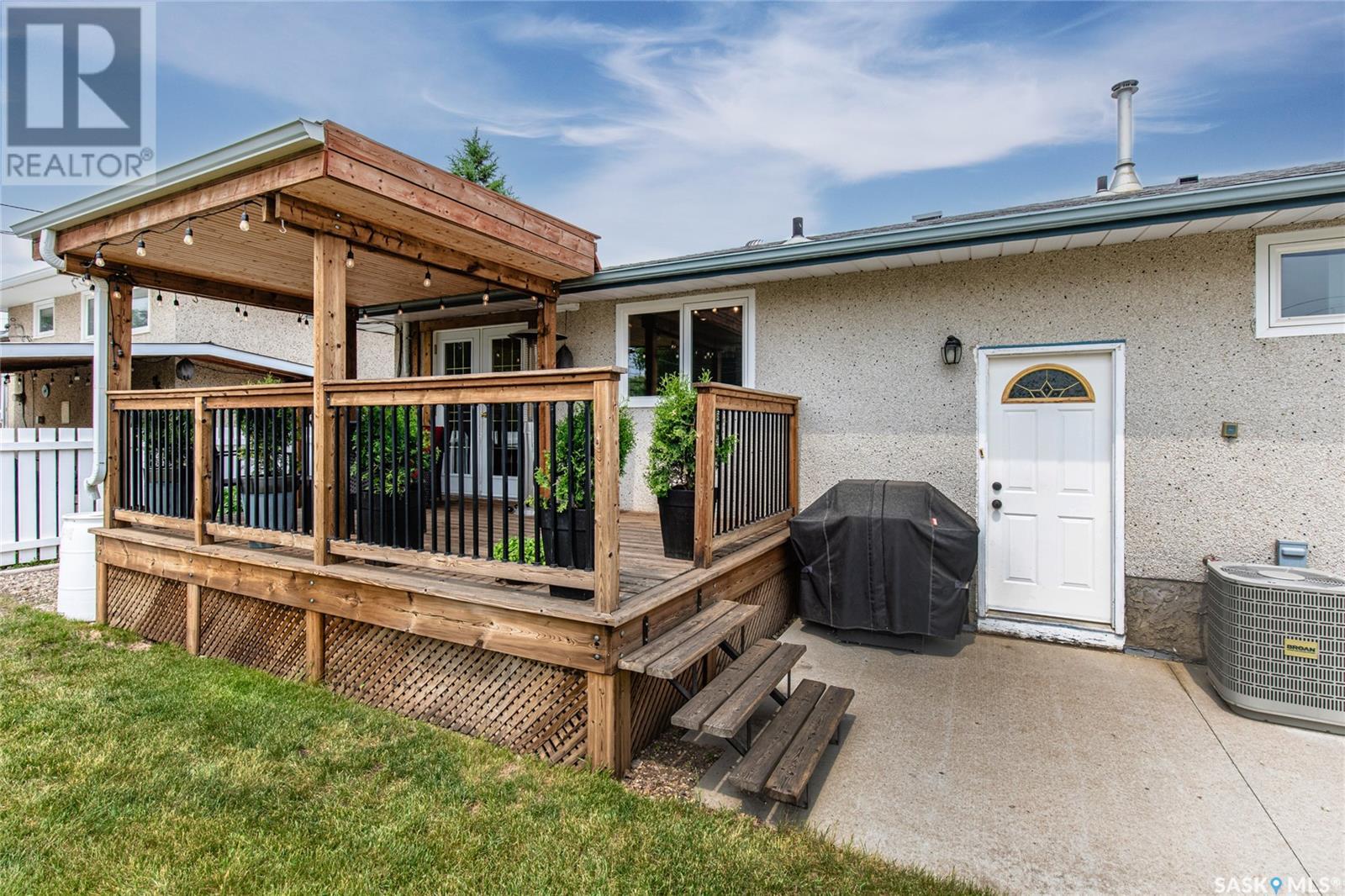 1141 Warner Street, Moose Jaw, Saskatchewan  S6H 6J8 - Photo 40 - SK009338