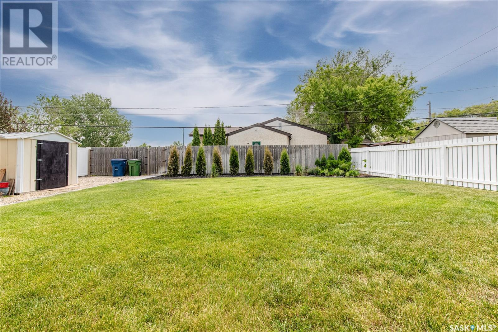 1141 Warner Street, Moose Jaw, Saskatchewan  S6H 6J8 - Photo 37 - SK009338