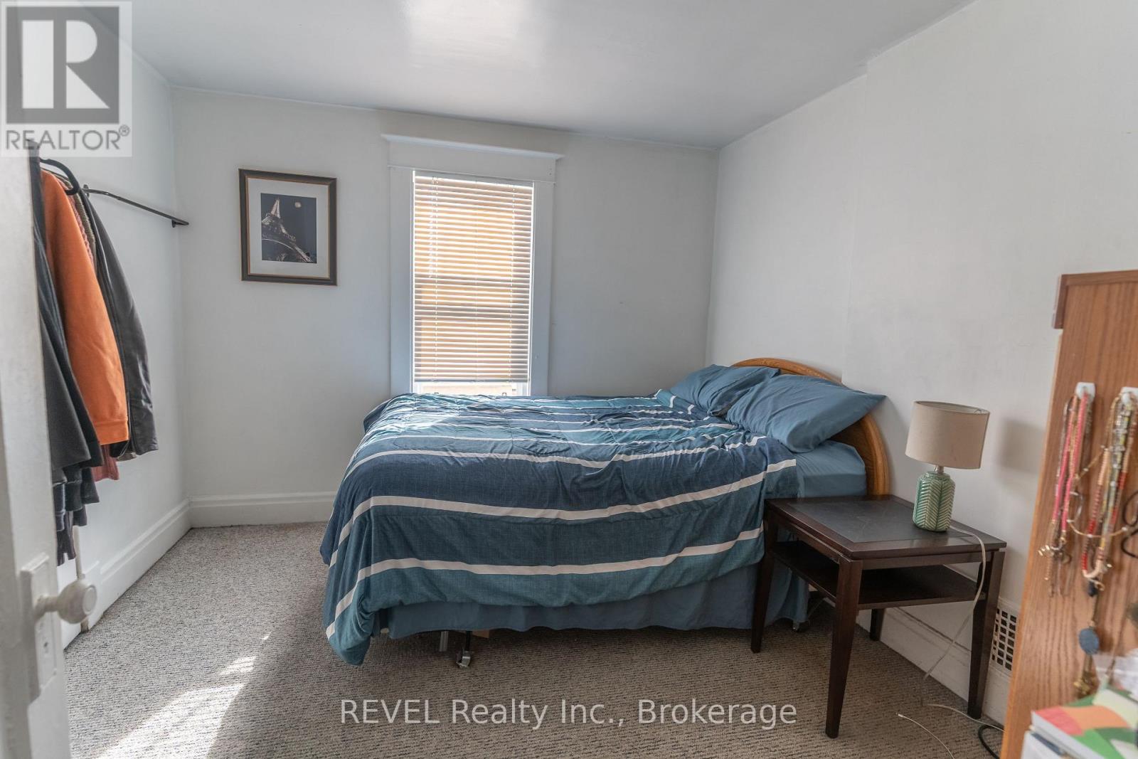 5685 Temperance Avenue, Niagara Falls, Ontario  L2G 4A6 - Photo 16 - X12146497