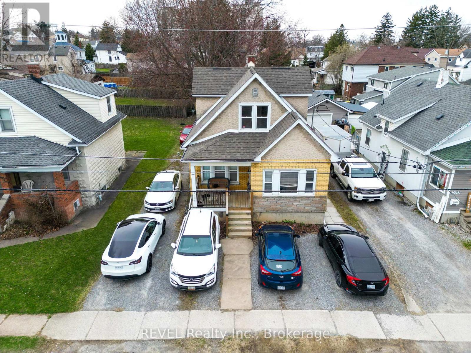 5685 Temperance Avenue, Niagara Falls, Ontario  L2G 4A6 - Photo 2 - X12146497
