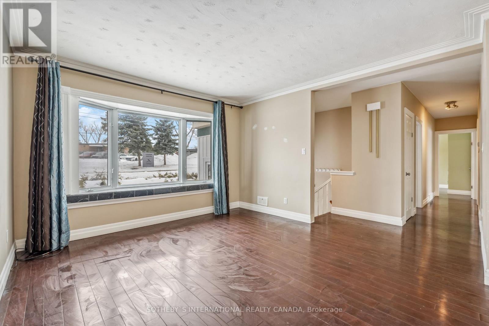 118 Queen Street, Newmarket, Ontario  L3Y 2E8 - Photo 12 - N12027096