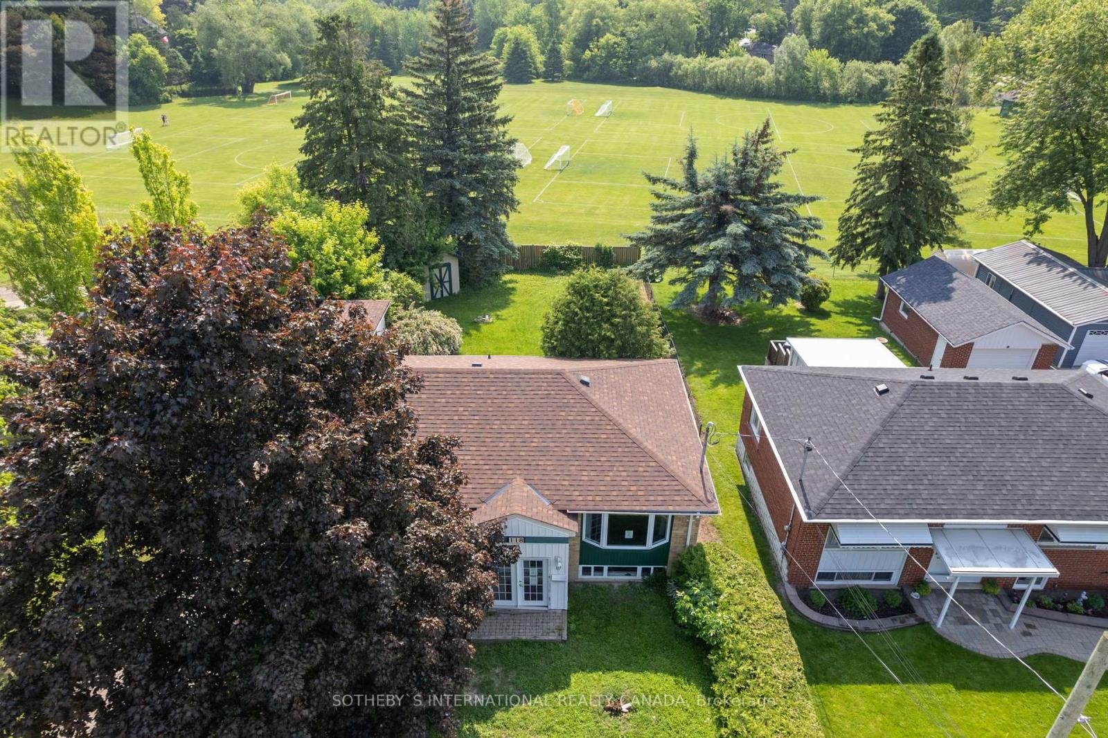 118 Queen Street, Newmarket, Ontario  L3Y 2E8 - Photo 2 - N12027096