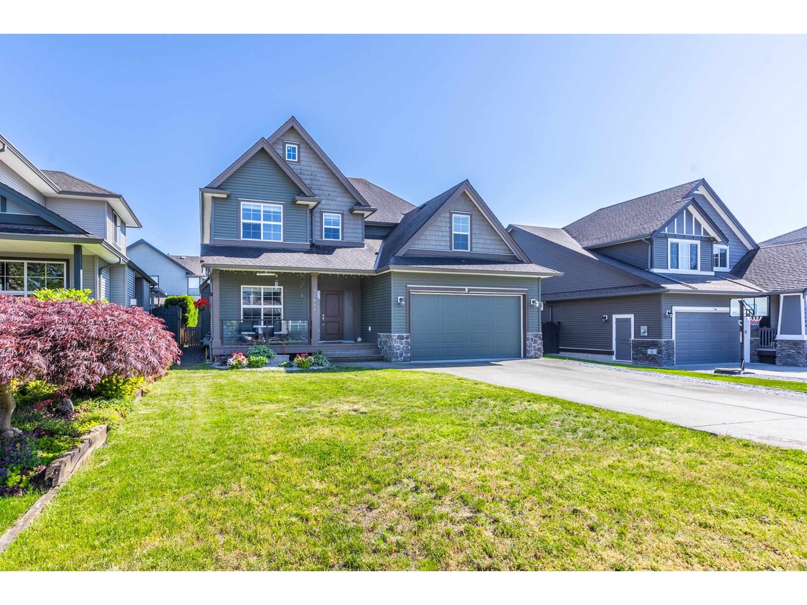 32648 Lissimore Avenue, Mission, British Columbia  V2V 0C4 - Photo 2 - R3012893