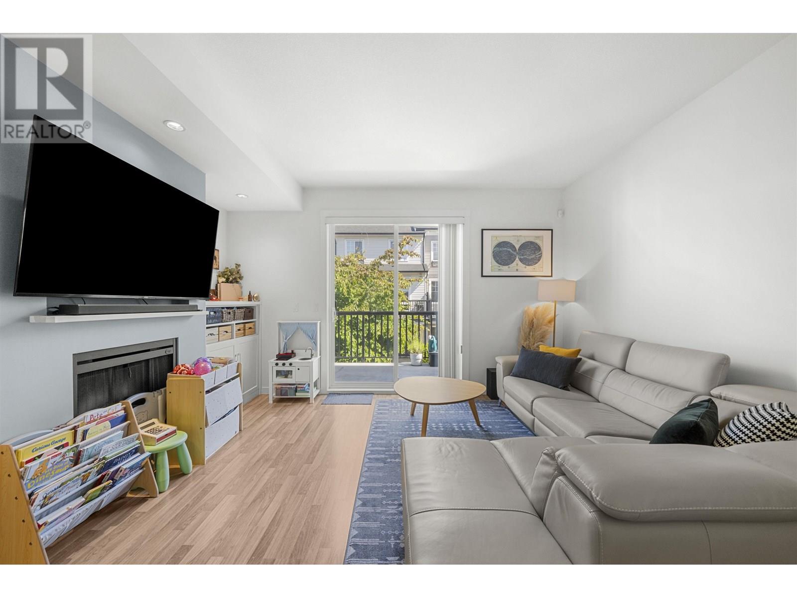 91 688 Edgar Avenue, Coquitlam, British Columbia  V3K 0A5 - Photo 2 - R3012957