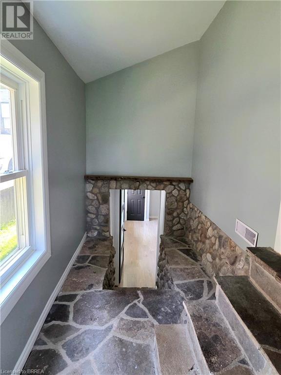 82 Dumfries Street, Paris, Ontario  N3L 2E6 - Photo 17 - 40738669
