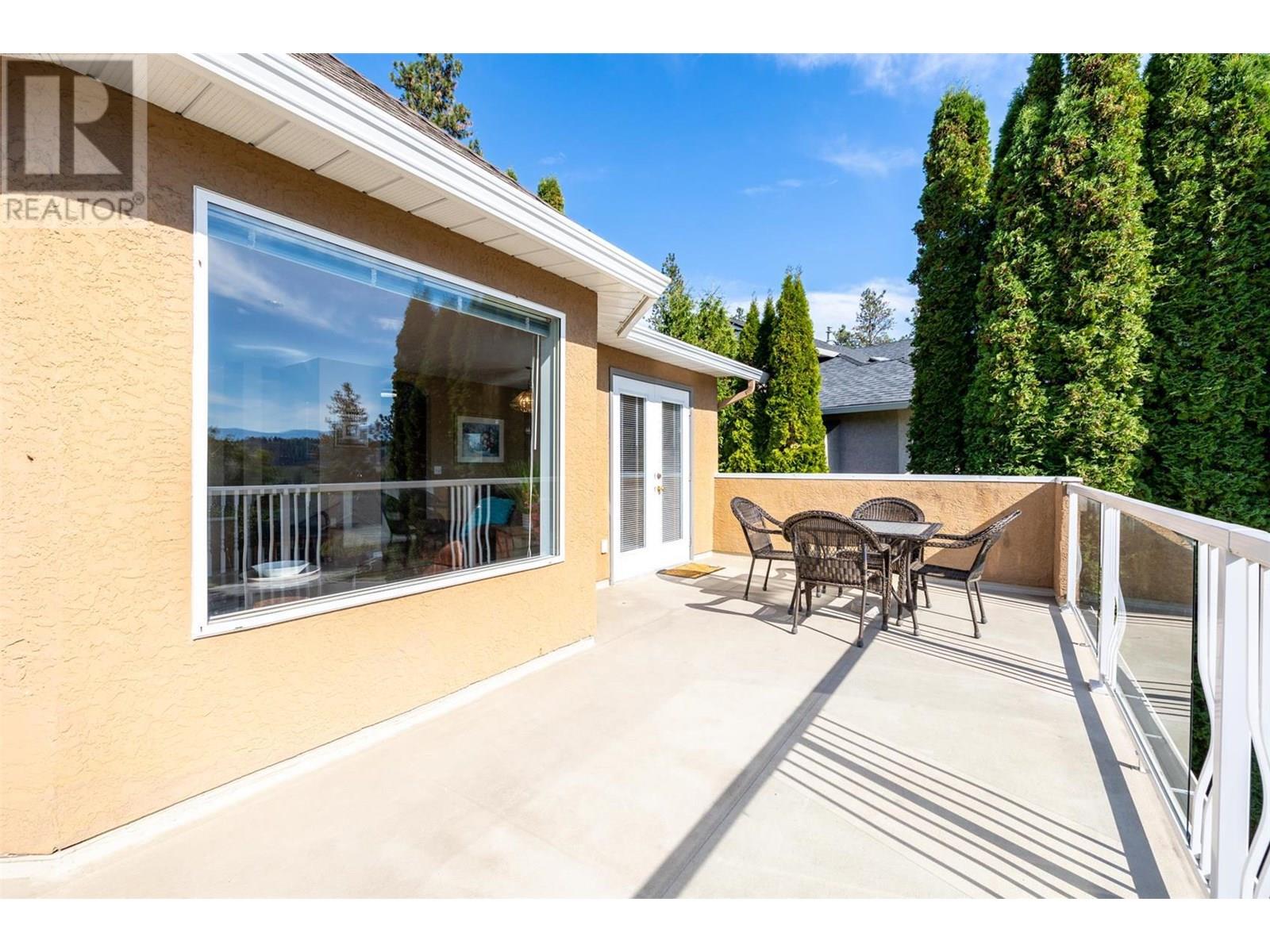 1056 Caledonia Way, West Kelowna, British Columbia  V1Z 3N7 - Photo 9 - 10351376