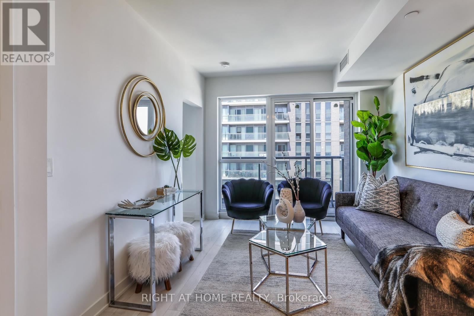 Lp 2804 - 2 Sonic Way Ne, Toronto, Ontario  M3C 0P2 - Photo 16 - C12217791