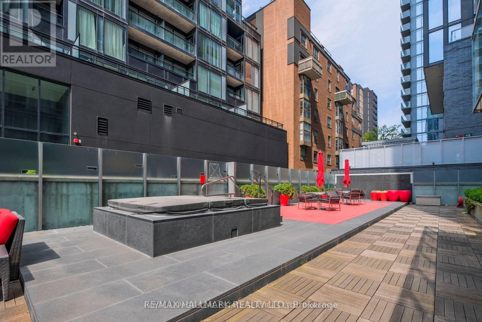 1204 - 22 Wellesley Street E, Toronto (Church-Yonge Corridor), Ontario  M4Y 1G3 - Photo 15 - C12217802