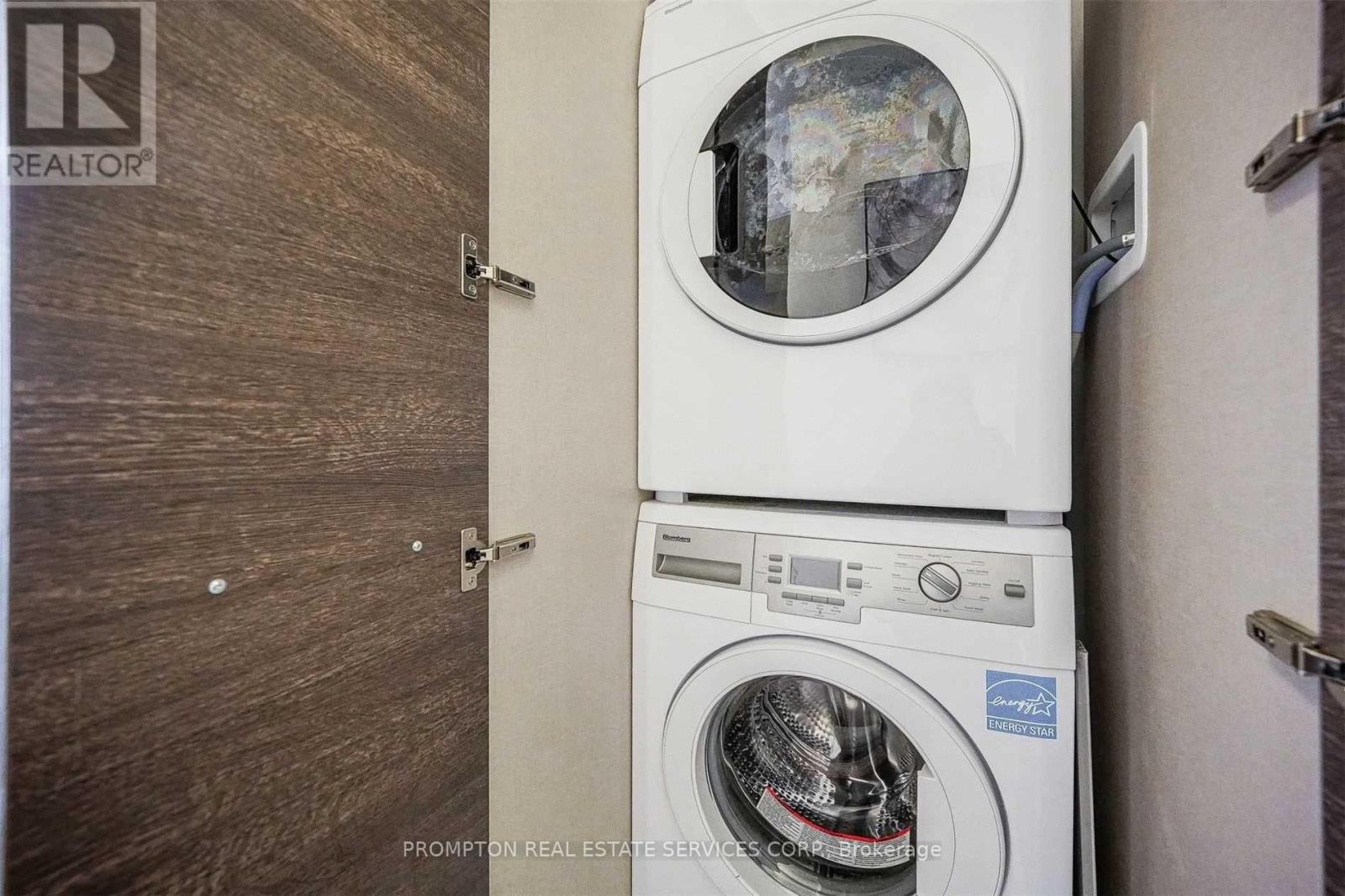 1805 - 28 Wellesley Street E, Toronto, Ontario  M4Y 0C4 - Photo 17 - C12217805