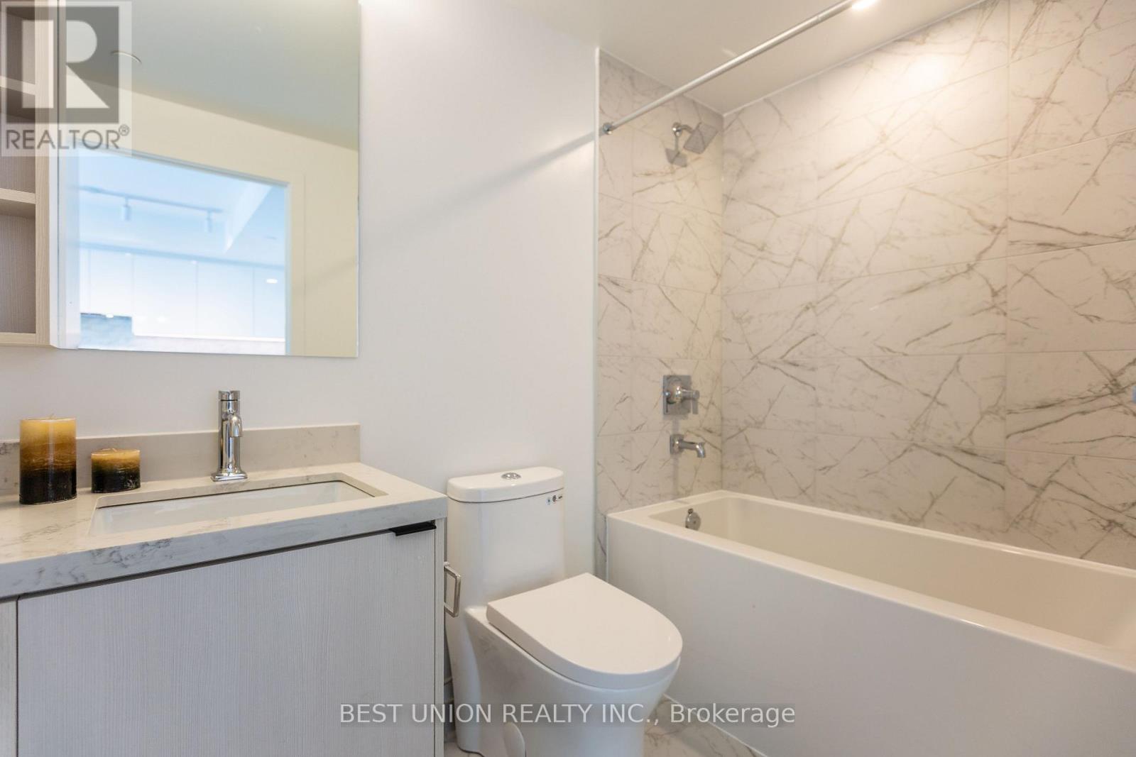 4816 - 252 Church Street E, Toronto (Church-Yonge Corridor), Ontario  M5B 1Z2 - Photo 11 - C12217807