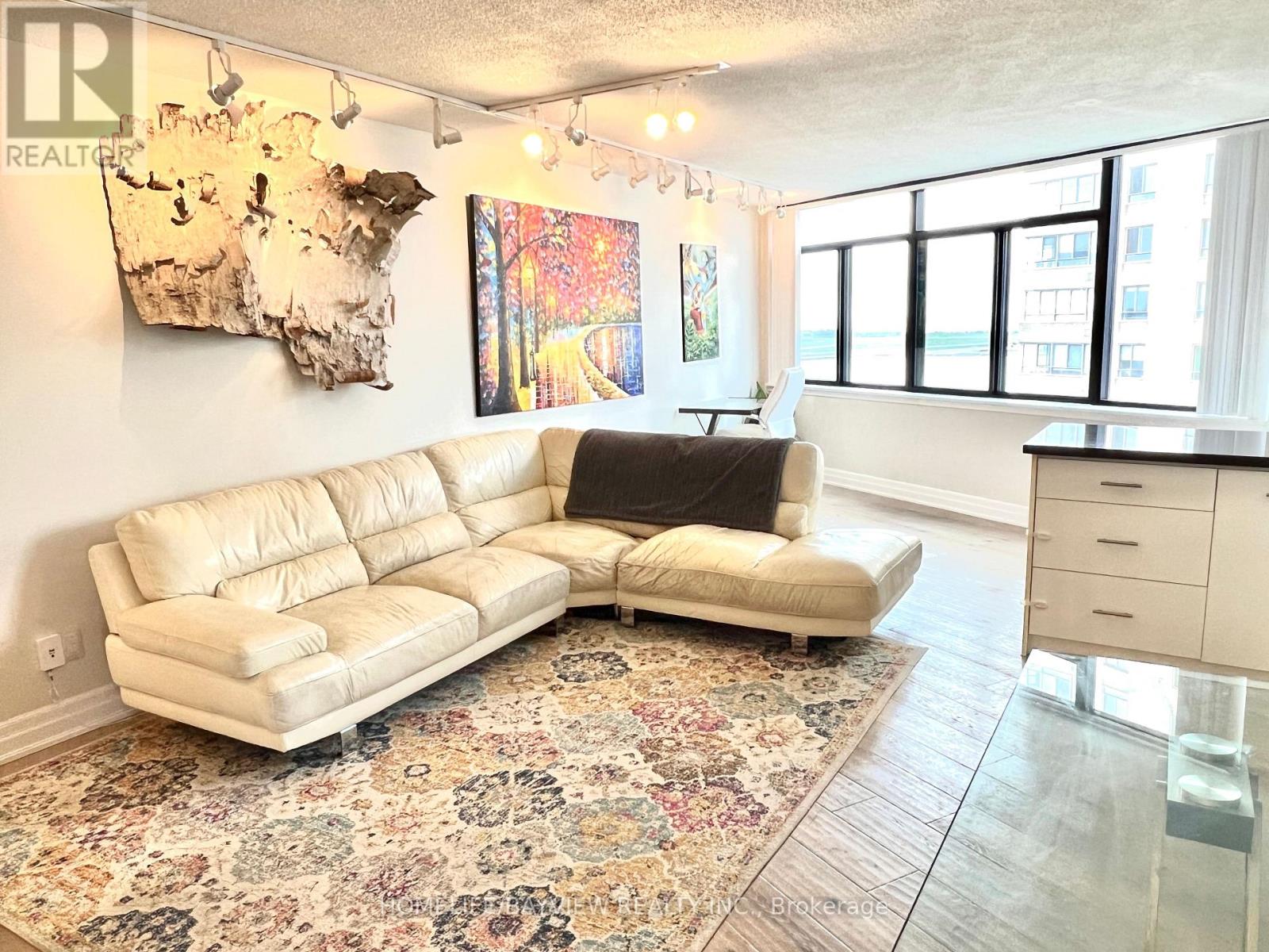1705 - 250 Queens Quay W, Toronto (Waterfront Communities), Ontario  M5J 2N2 - Photo 3 - C12217820