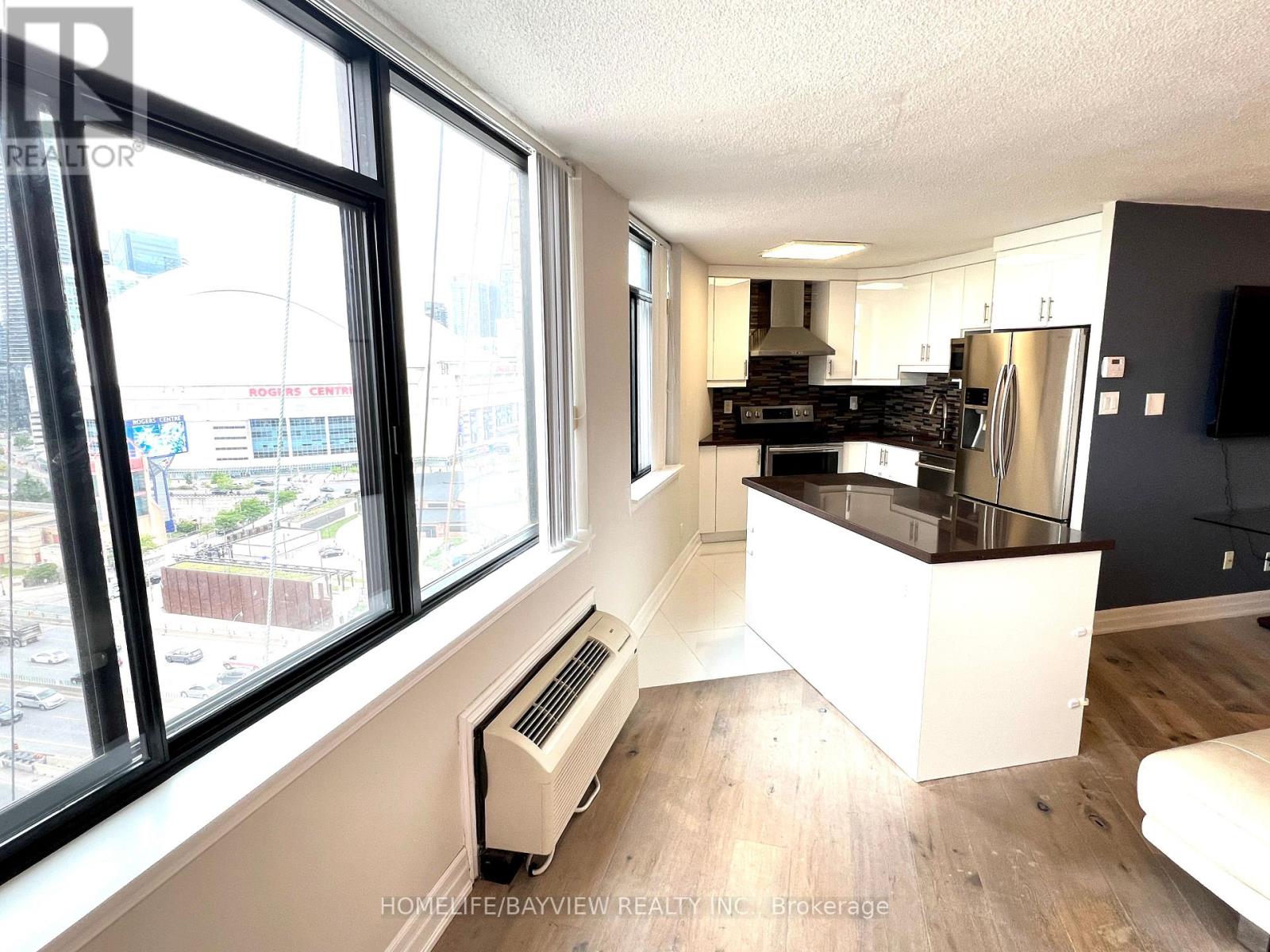 1705 - 250 Queens Quay W, Toronto (Waterfront Communities), Ontario  M5J 2N2 - Photo 8 - C12217820