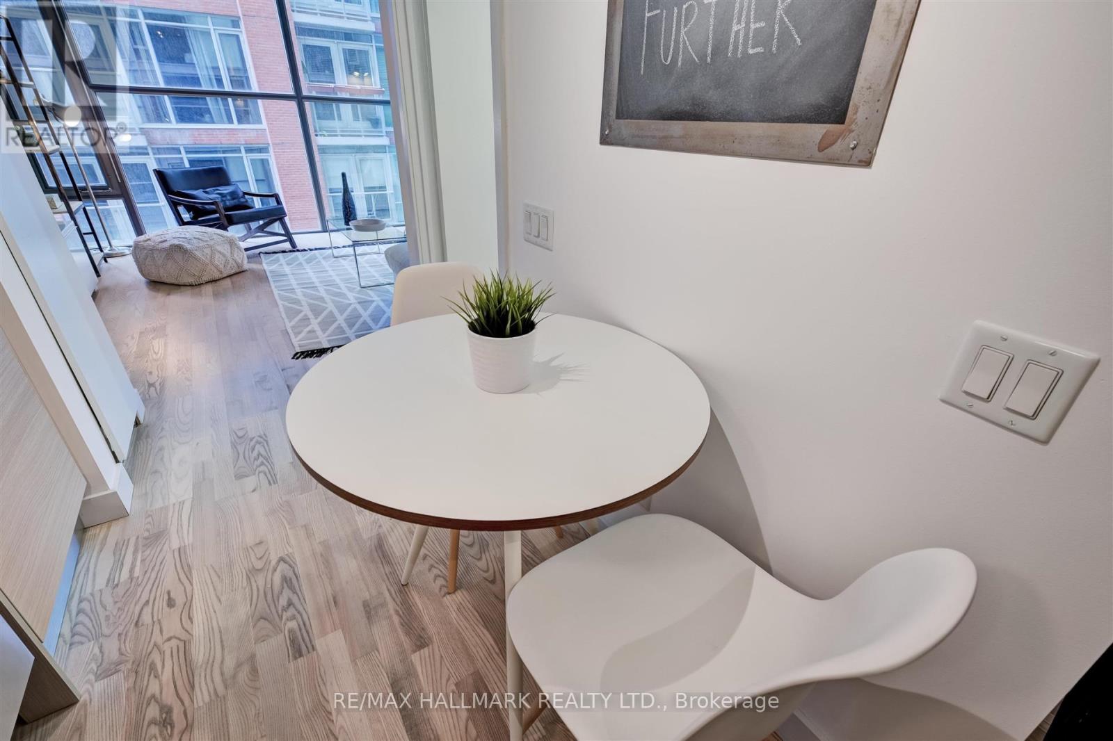 406 - 25 Oxley Street, Toronto (Waterfront Communities), Ontario  M5V 2J5 - Photo 15 - C12217824