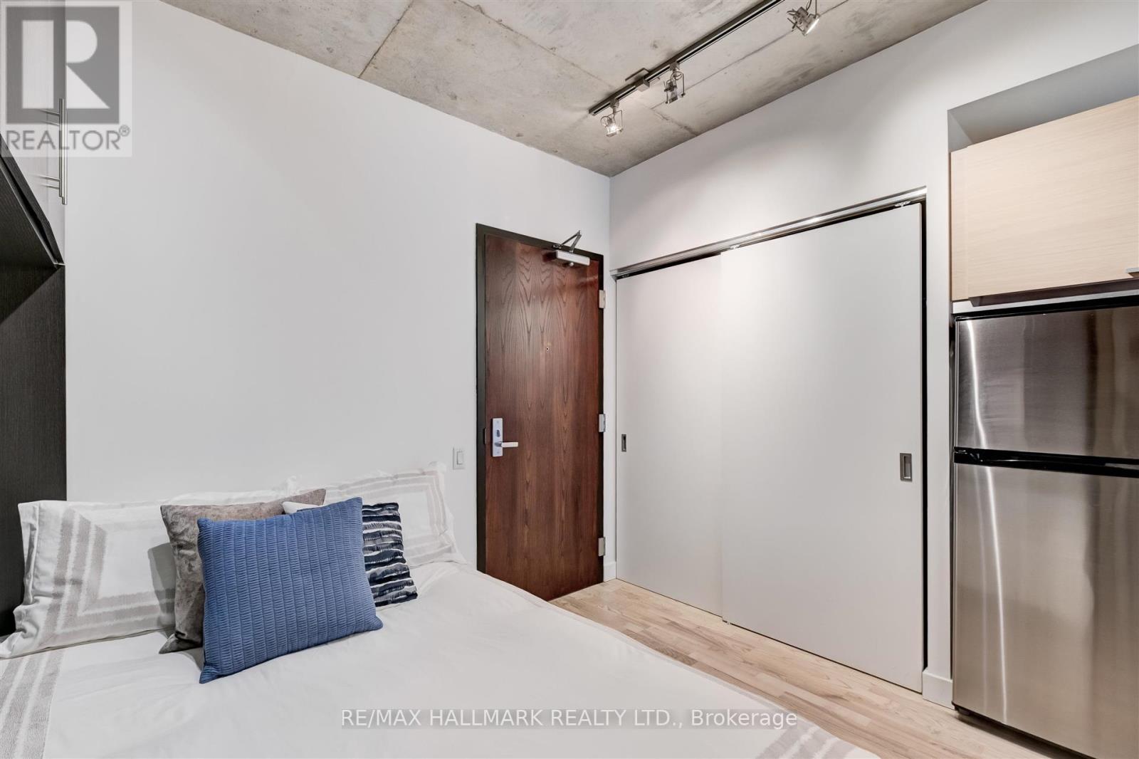 406 - 25 Oxley Street, Toronto (Waterfront Communities), Ontario  M5V 2J5 - Photo 20 - C12217824