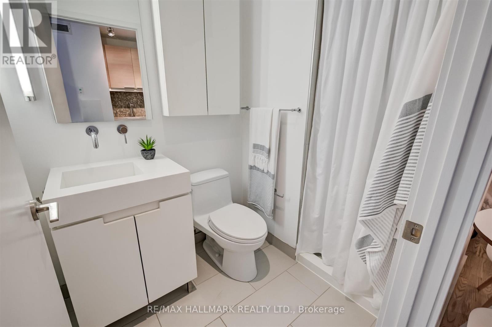 406 - 25 Oxley Street, Toronto (Waterfront Communities), Ontario  M5V 2J5 - Photo 22 - C12217824