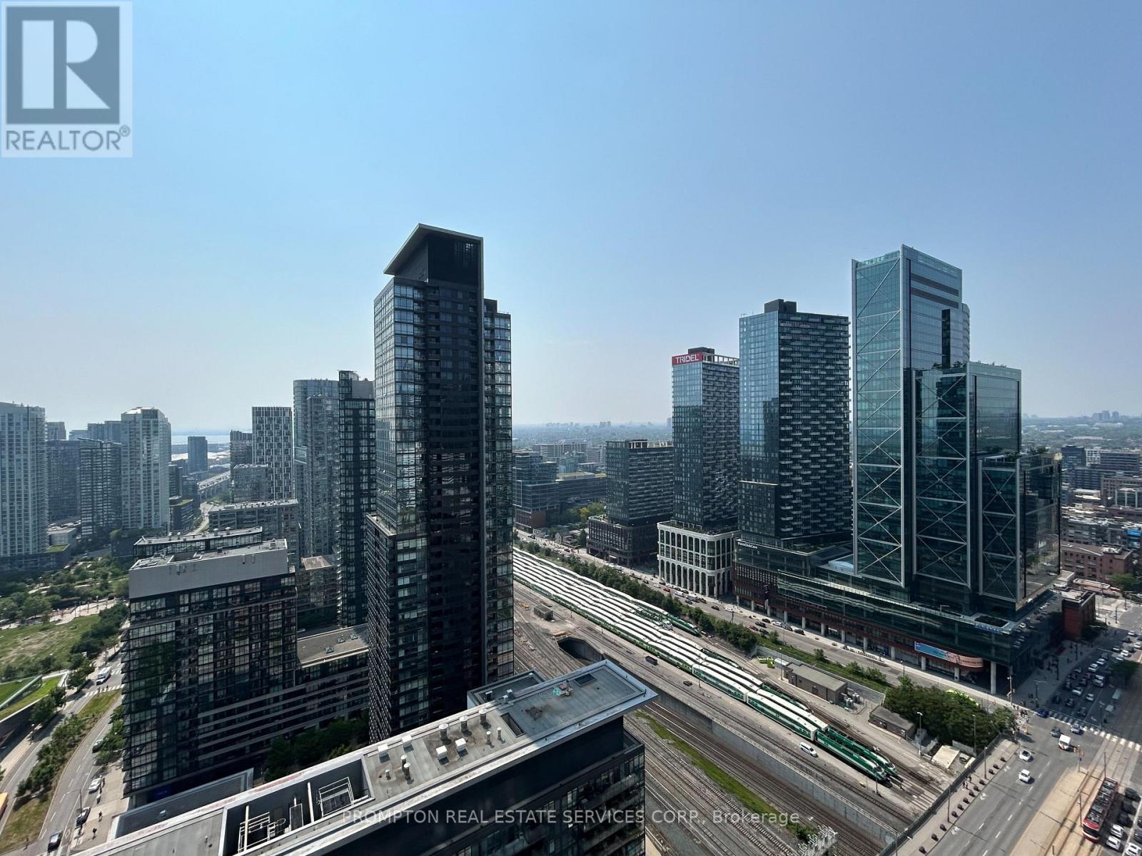 3701 - 3 Concord Cityplace Way, Toronto (Waterfront Communities), Ontario  M5V 0X4 - Photo 17 - C12217830