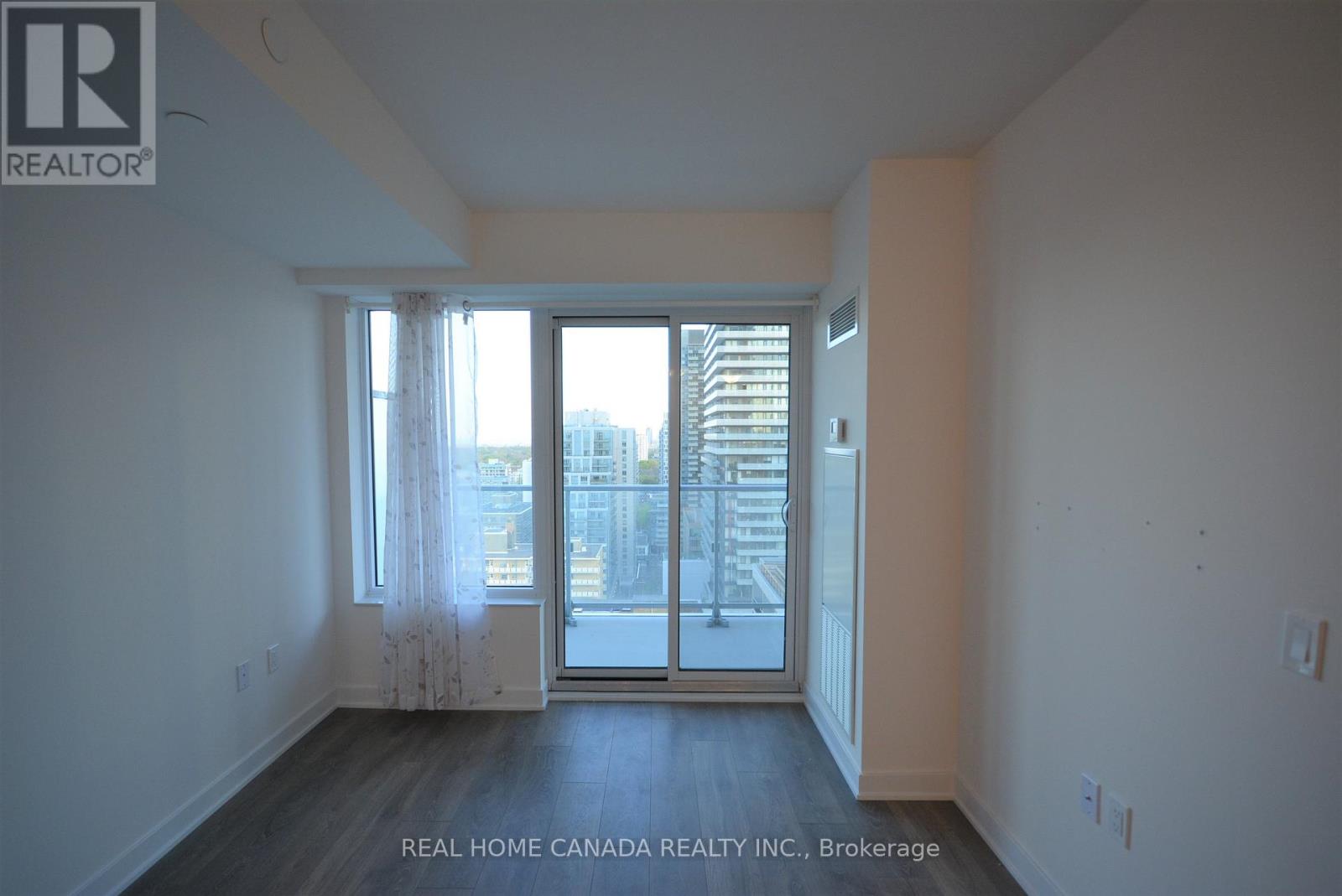 2105 - 195 Redpath Avenue, Toronto, Ontario  M4P 0E4 - Photo 4 - C12217832