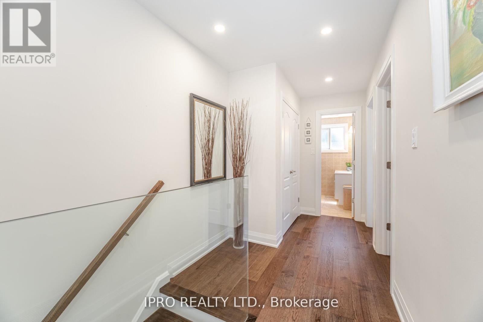 469 St Johns Road, Toronto, Ontario  M6S 2L4 - Photo 12 - W12159930