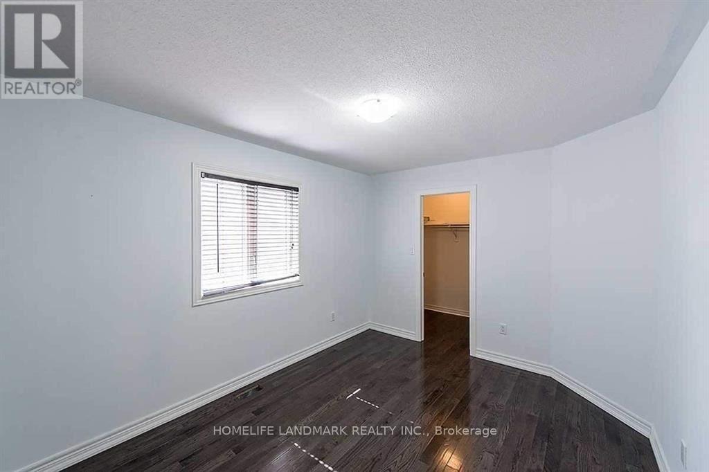 Upper - 221 Tonner Crescent, Aurora, Ontario  L4G 7T6 - Photo 24 - N12217810