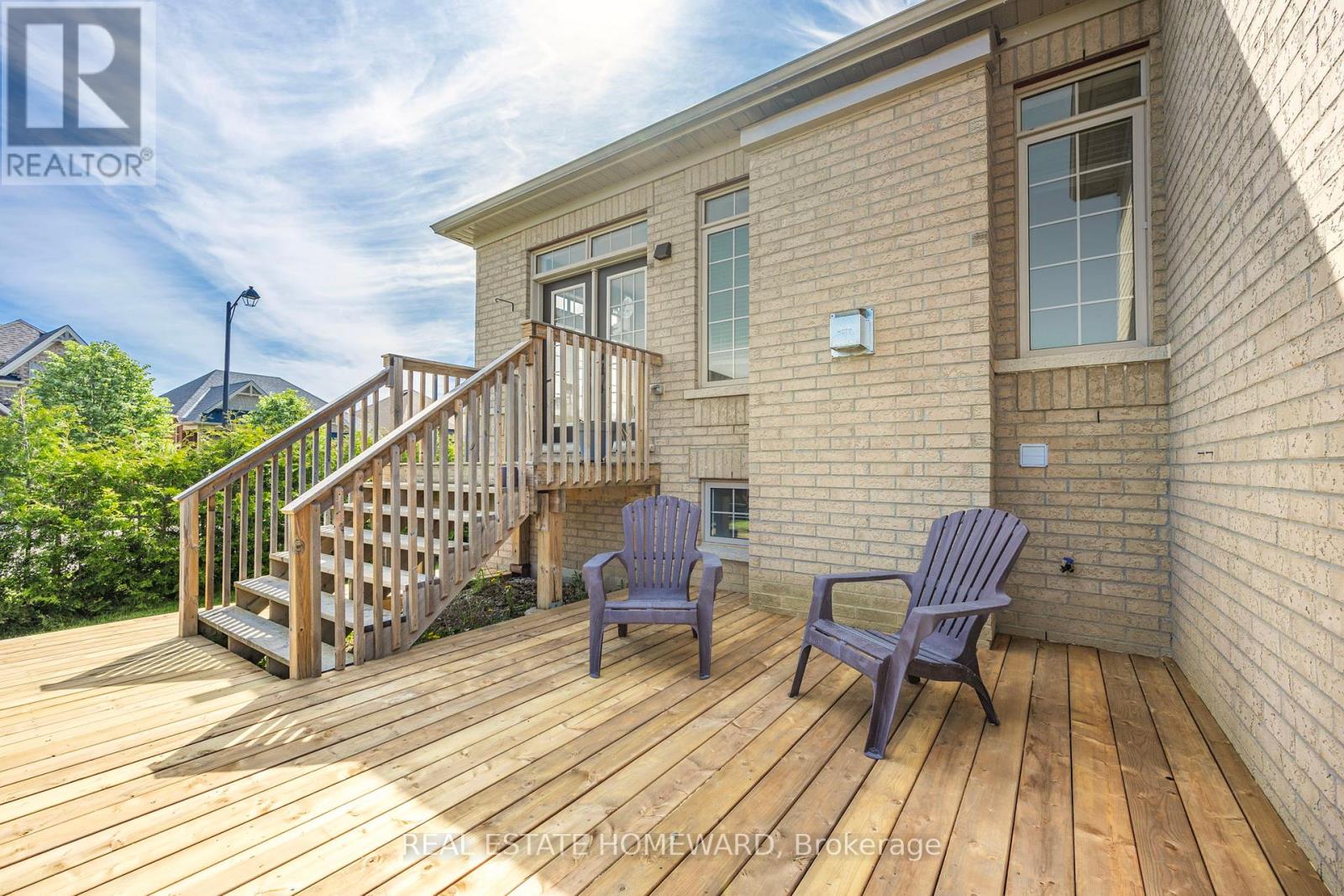 2 Cameron Street, Springwater (Centre Vespra), Ontario  L9X 0S5 - Photo 40 - S12217806