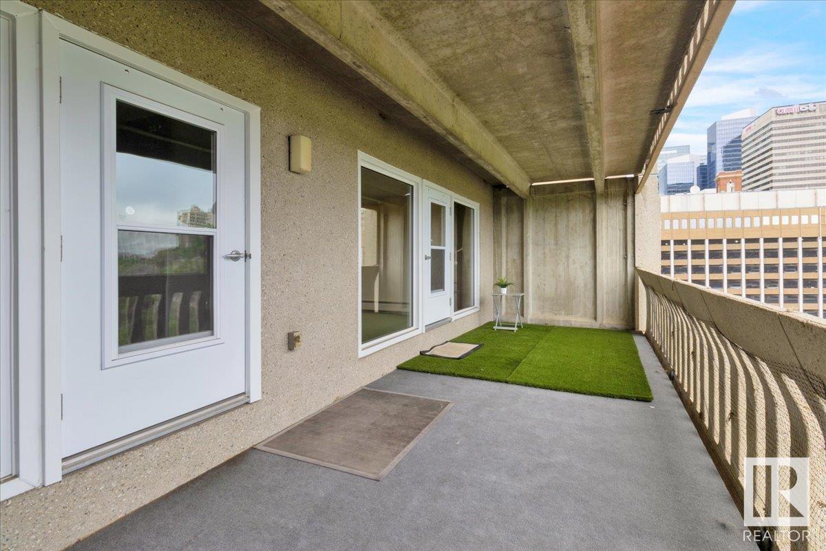 #1012 9918 101 St Nw, Edmonton, Alberta  T5K 2L1 - Photo 11 - E4442151