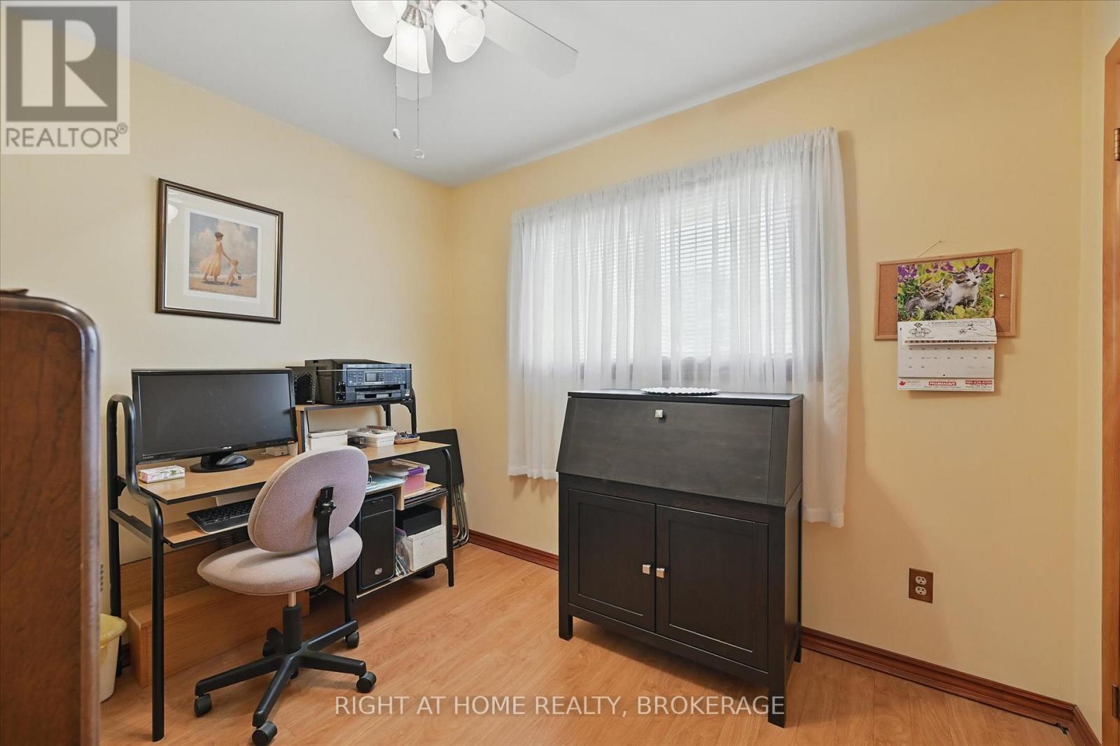 253 Nakoma Road, Hamilton, Ontario  L9G 1S8 - Photo 16 - X12217815