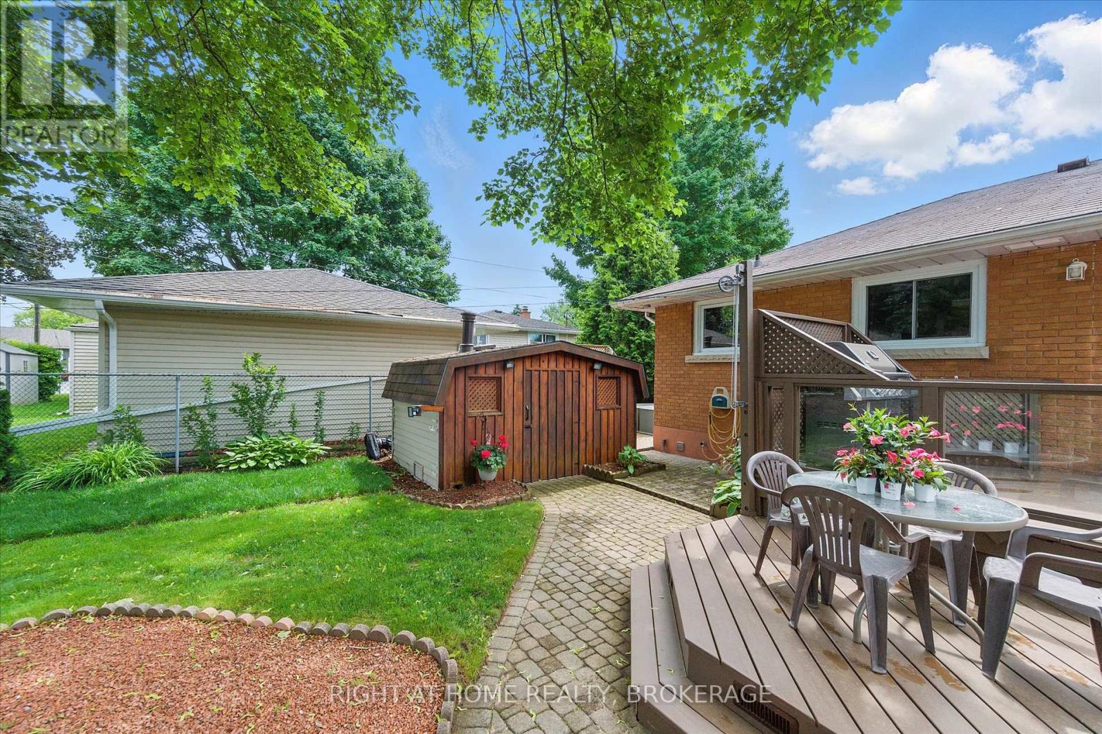 253 Nakoma Road, Hamilton, Ontario  L9G 1S8 - Photo 38 - X12217815