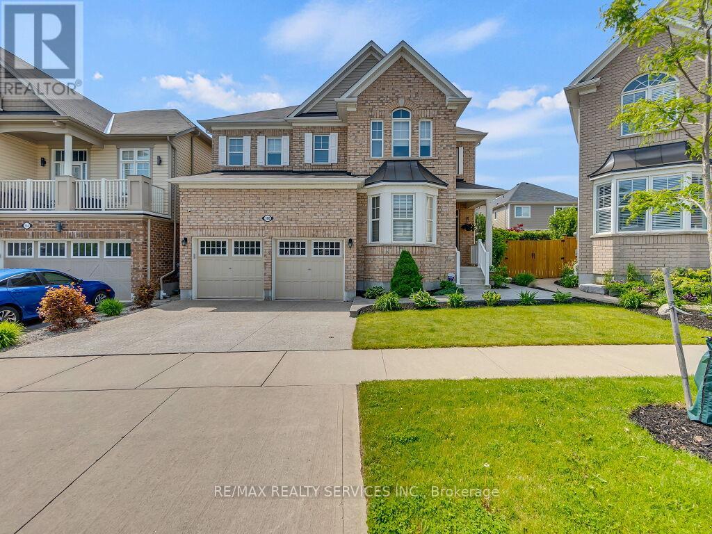 Property at 360 FALLING GREEN CRESCENT image 1