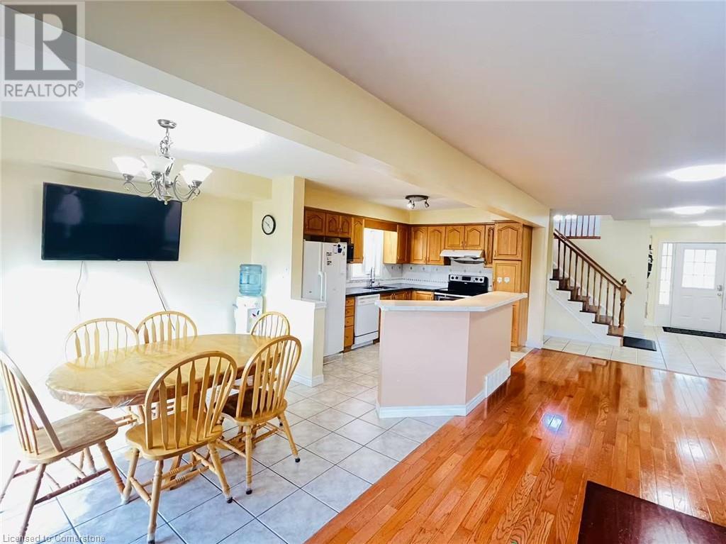 136 Hidden Creek Drive, Kitchener, Ontario  N2N 3N7 - Photo 7 - 40740924