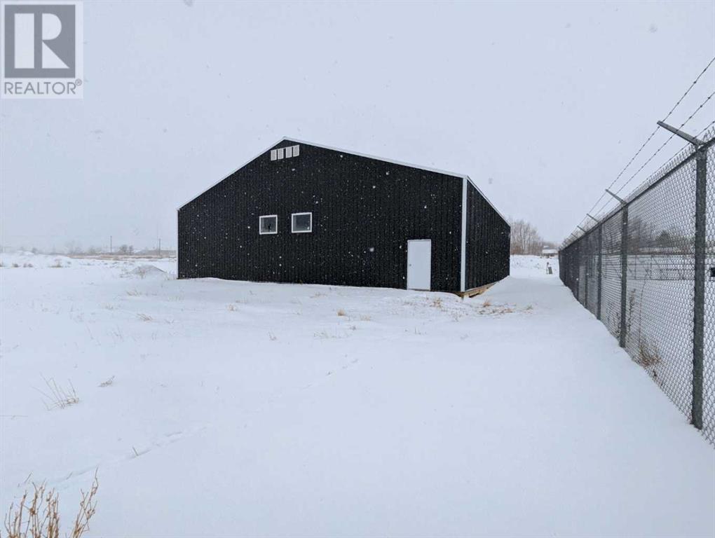 225 Elevator Road, Trochu, Alberta  T0M 2C0 - Photo 17 - A2184035