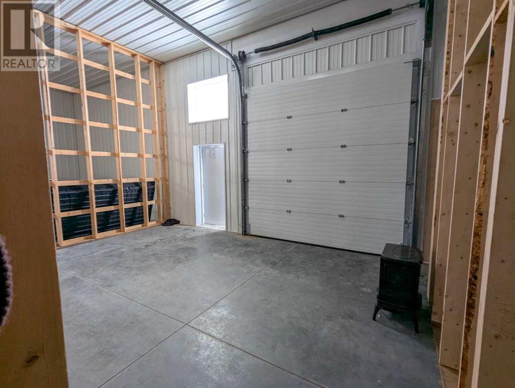 225 Elevator Road, Trochu, Alberta  T0M 2C0 - Photo 4 - A2184035