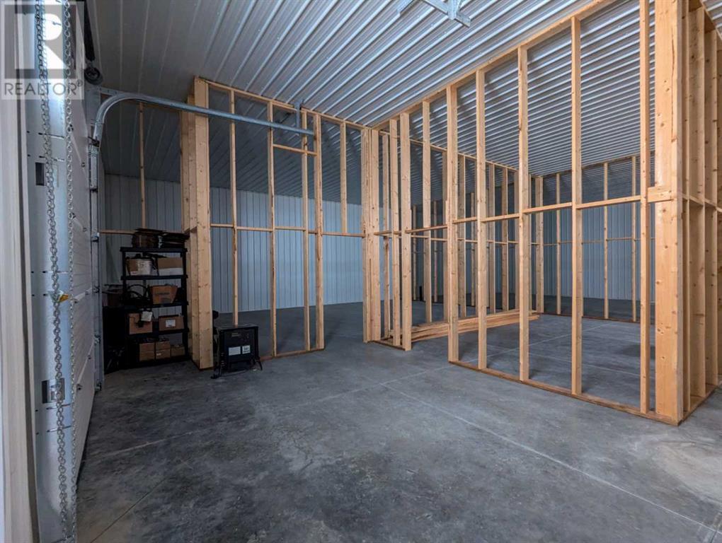 225 Elevator Road, Trochu, Alberta  T0M 2C0 - Photo 6 - A2184035