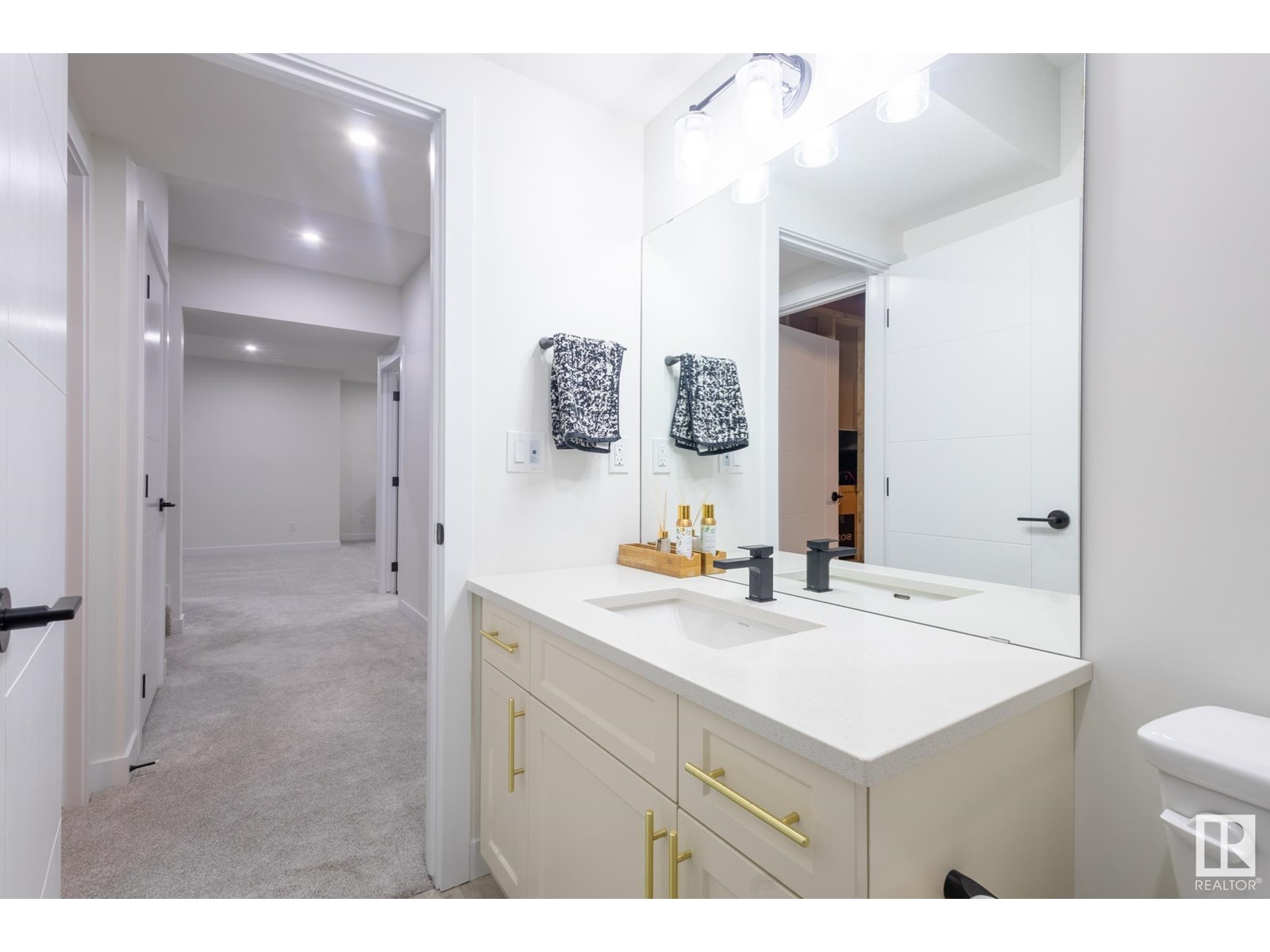 1538 Howes Place Sw, Edmonton, Alberta  T6W 5B9 - Photo 44 - E4425931