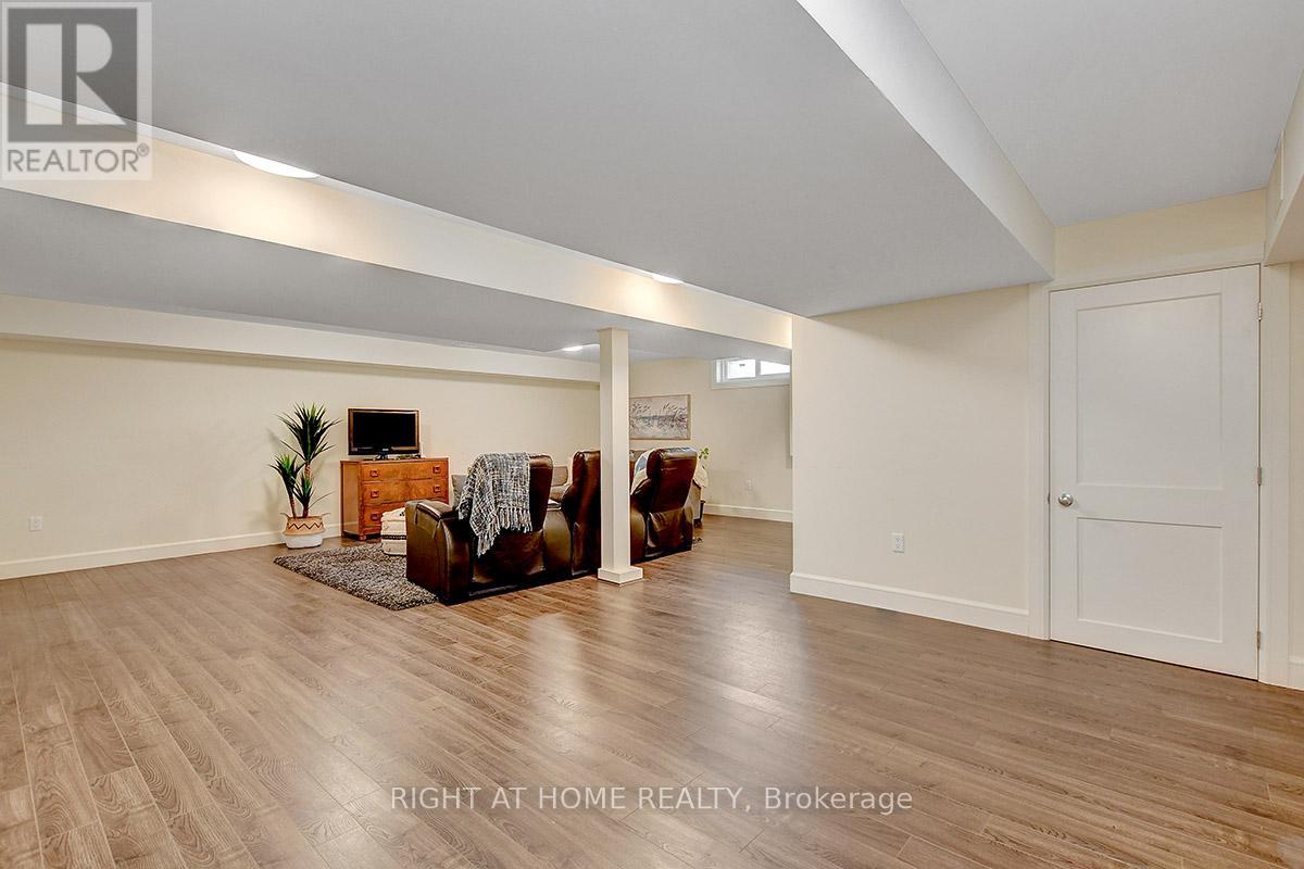 25 Bren Maur Road, Ottawa, Ontario  K2J 3Z7 - Photo 37 - X12217857