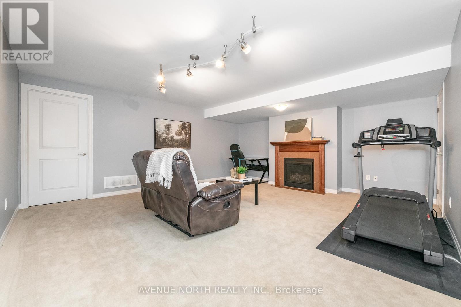 204 Nightfall Street, Ottawa, Ontario  K4M 0C2 - Photo 26 - X12217868