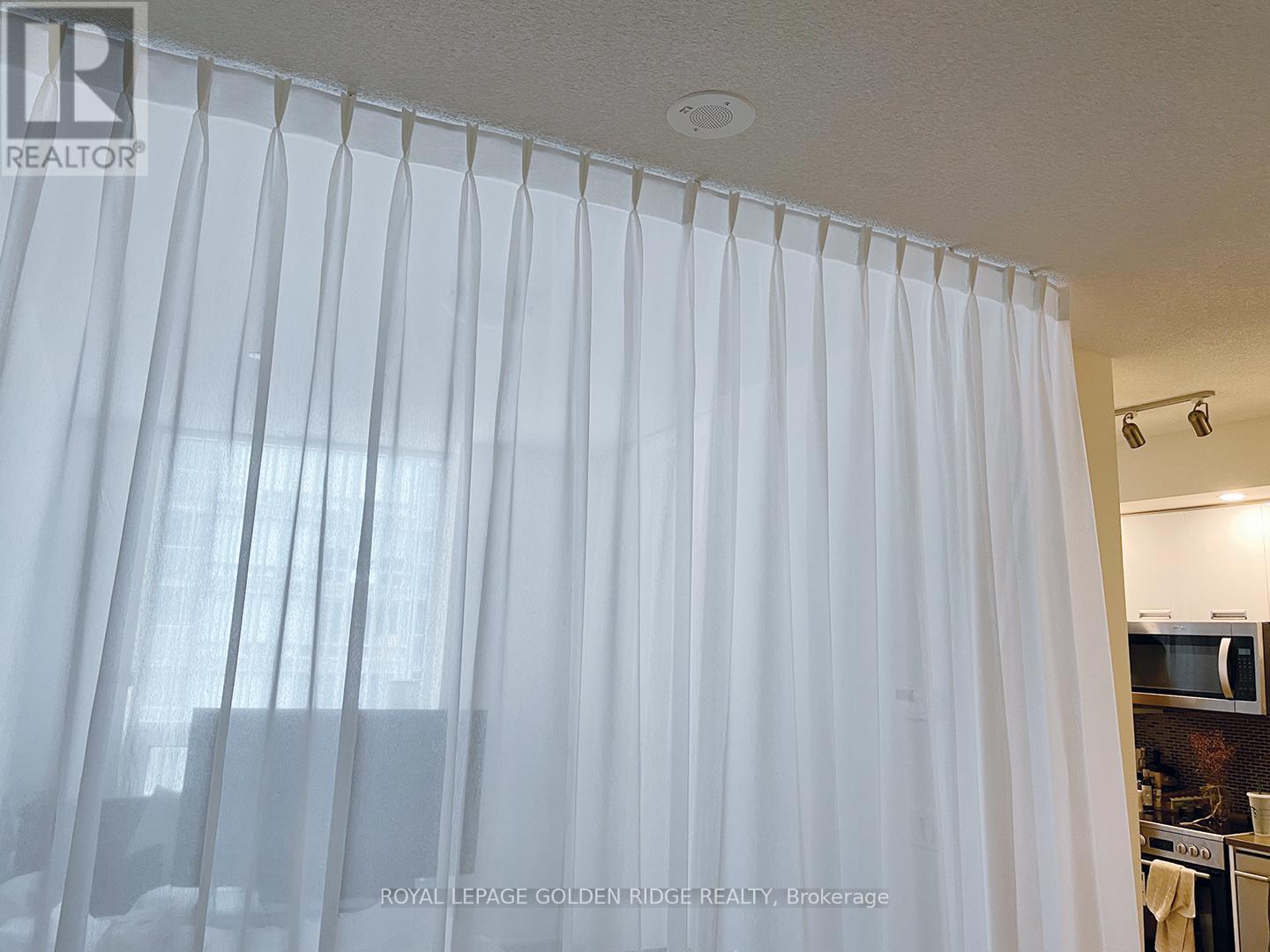 406 - 99 John Street, Toronto, Ontario  M5V 0S6 - Photo 5 - C12217852