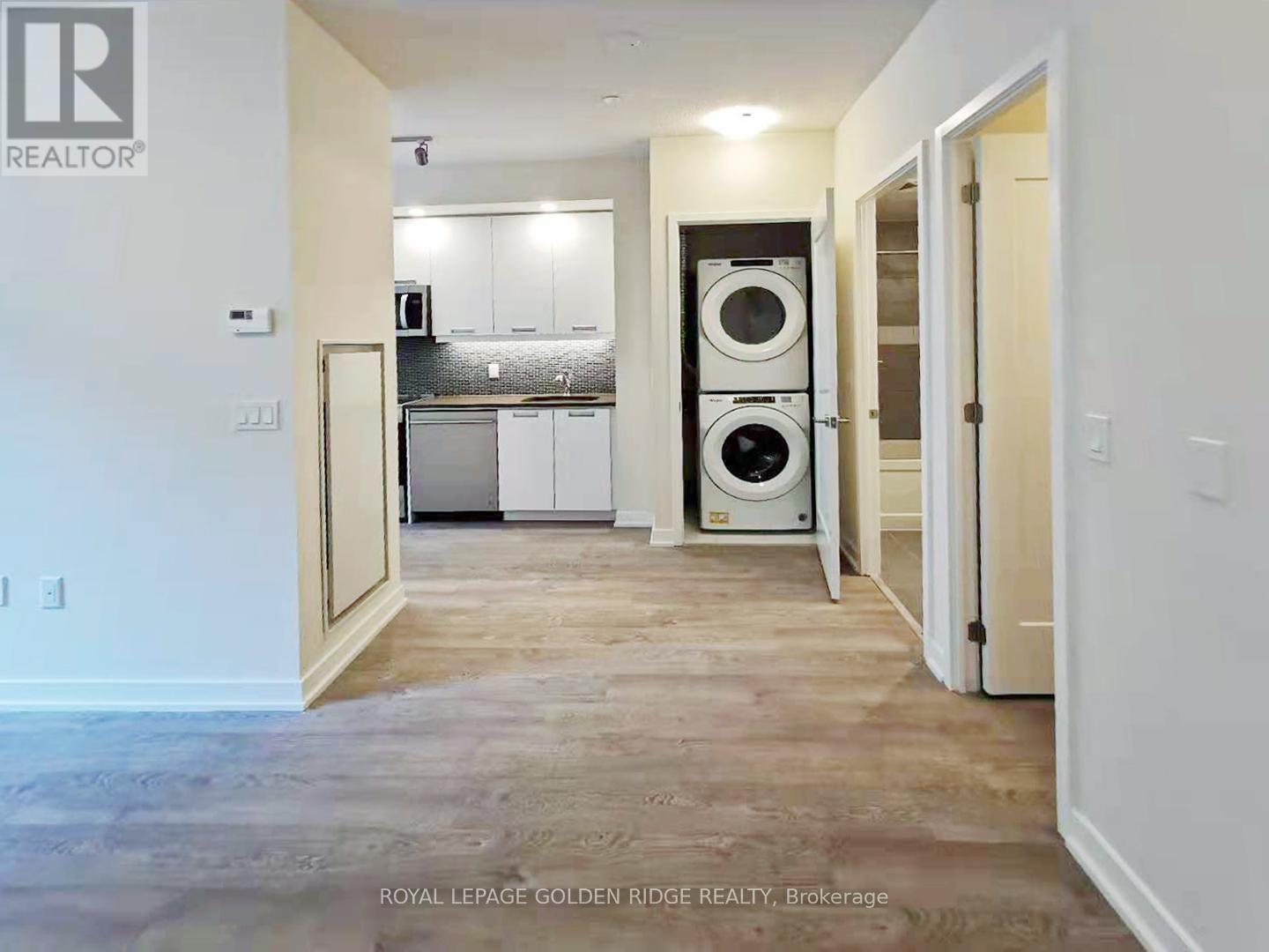 406 - 99 John Street, Toronto, Ontario  M5V 0S6 - Photo 8 - C12217852