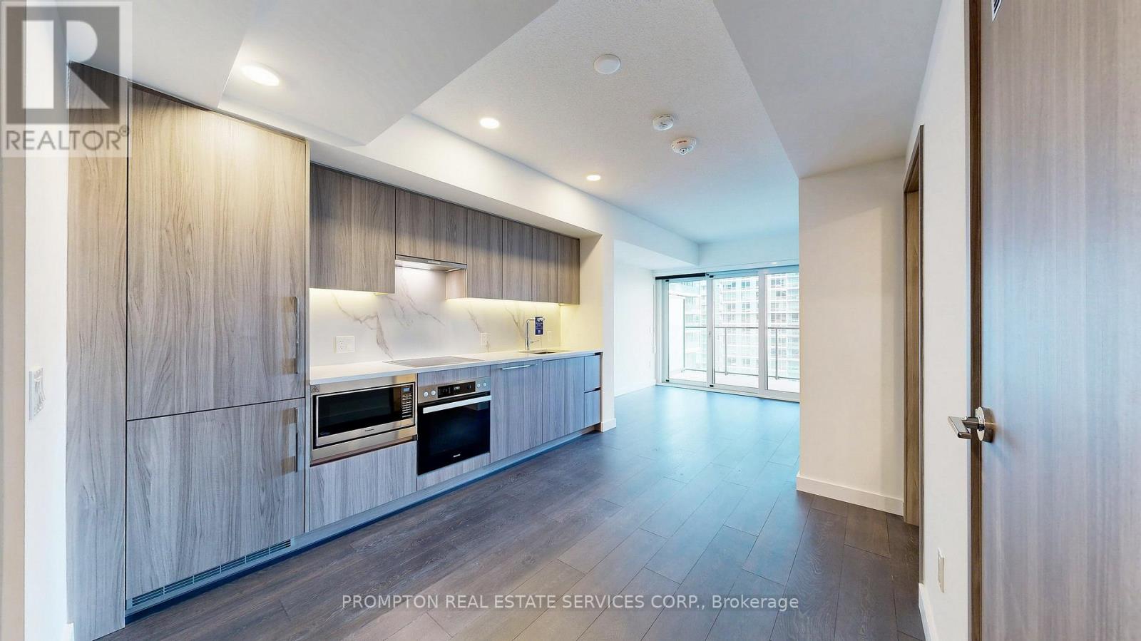 4309 - 3 Concord Cityplace Way, Toronto, Ontario  M5V 0X3 - Photo 5 - C12217859