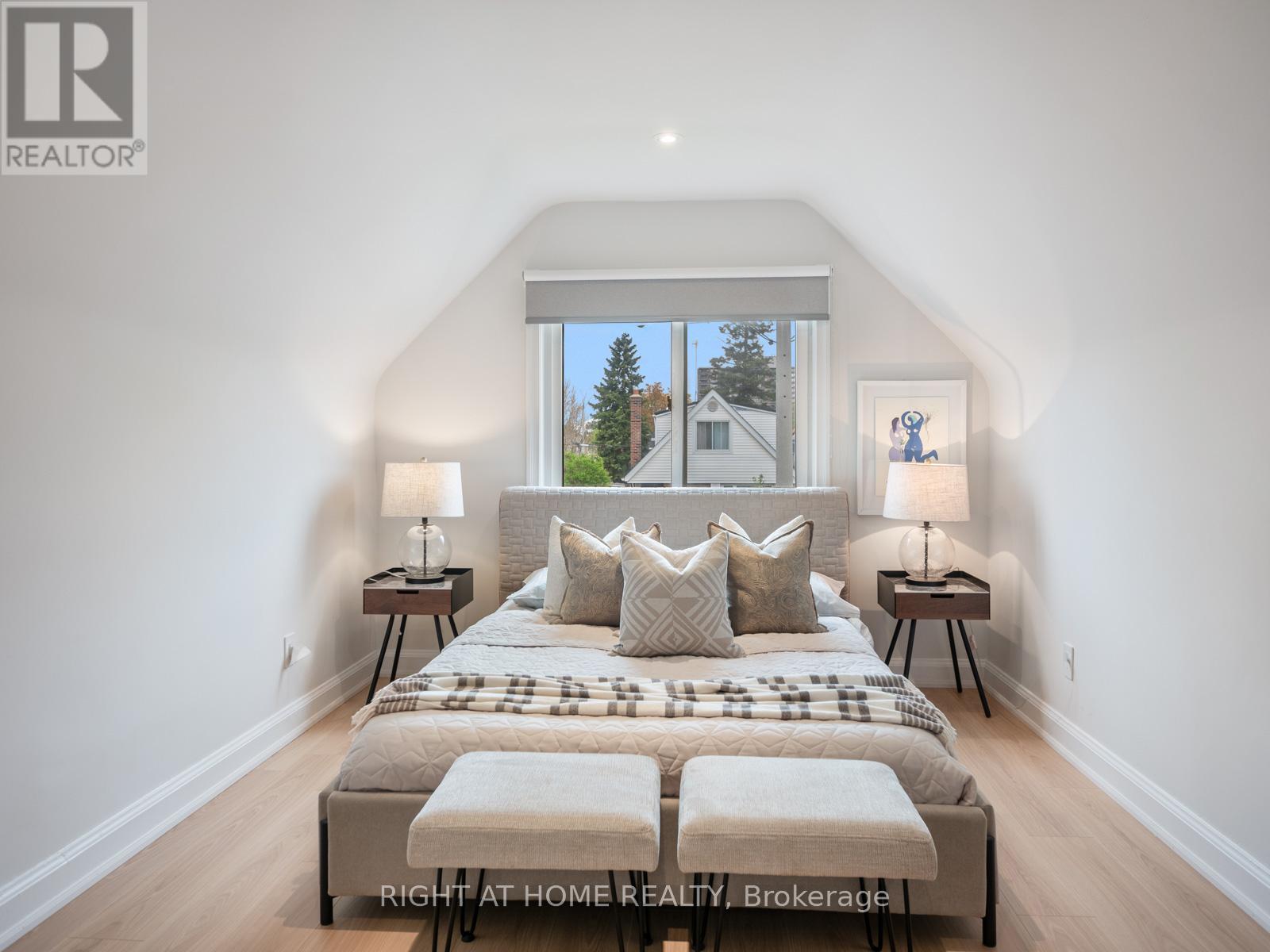 49 Amsterdam Avenue, Toronto, Ontario  M4B 2B9 - Photo 25 - E12217845
