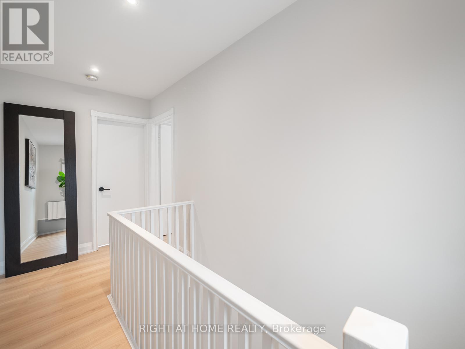 49 Amsterdam Avenue, Toronto, Ontario  M4B 2B9 - Photo 30 - E12217845