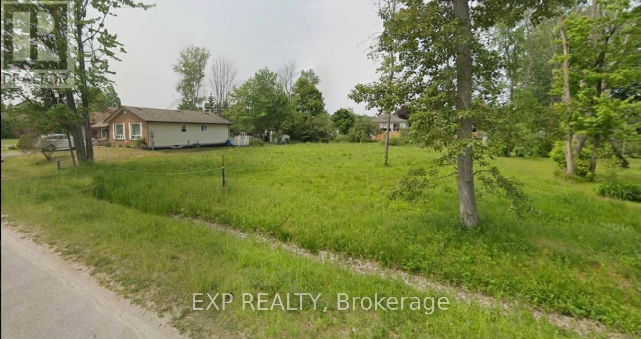 104 Smallman Drive, Wasaga Beach, Ontario  L9Z 1L1 - Photo 3 - S12217849