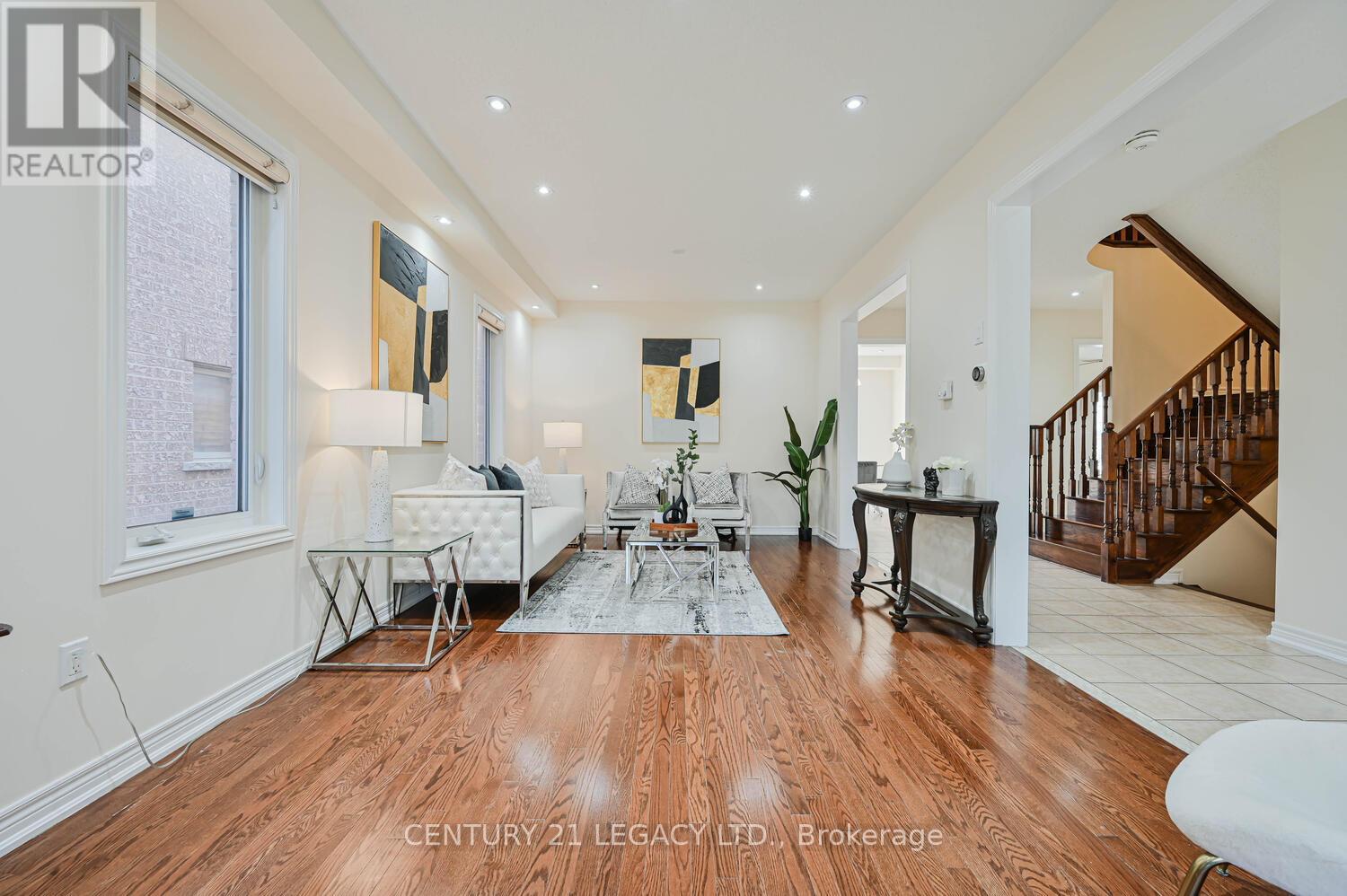 58 Gamson Crescent, Brampton, Ontario  L6R 0V6 - Photo 10 - W12217854