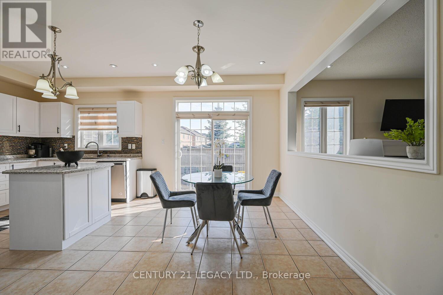 58 Gamson Crescent, Brampton, Ontario  L6R 0V6 - Photo 17 - W12217854