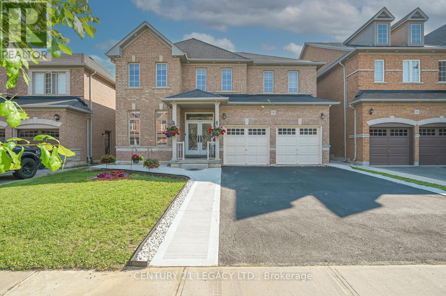 58 Gamson Crescent, Brampton, Ontario  L6R 0V6 - Photo 3 - W12217854